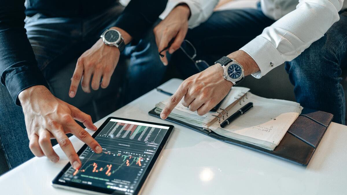 How to Trade Boom and Crash Indices Successfully in 2025
