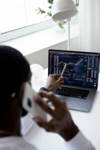 How to Read Forex Charts: A Beginner’s Guide